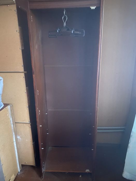 Отдам шкаф , самовывоз