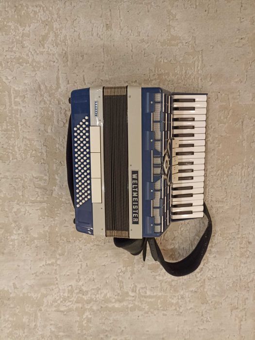 Акордеон Weltmeister Cordal