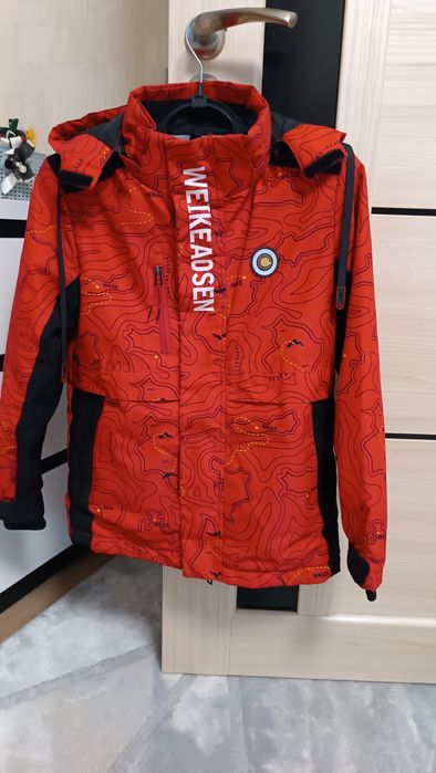 Куртка вітровка весна осінь