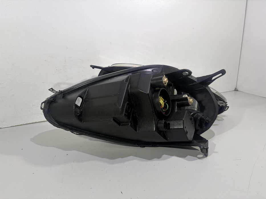 Fiat grande punto lampy przód przednie komplet europa lewa prawa