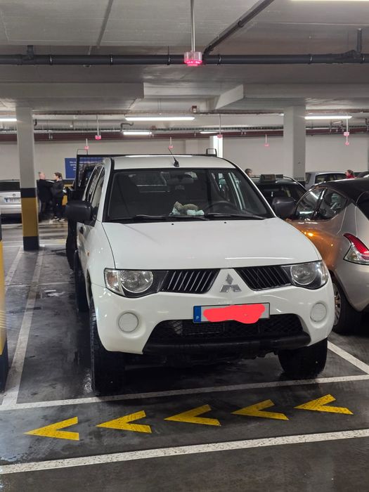 Carrinha Mitsubishi L200