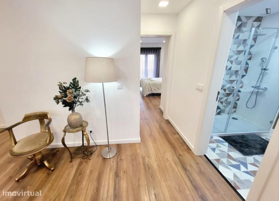 Apartamento com 2 quartos - localizado em Setubal