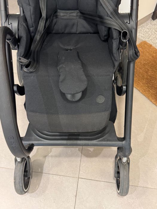 Carrinho Cybex Balios S preto como novo