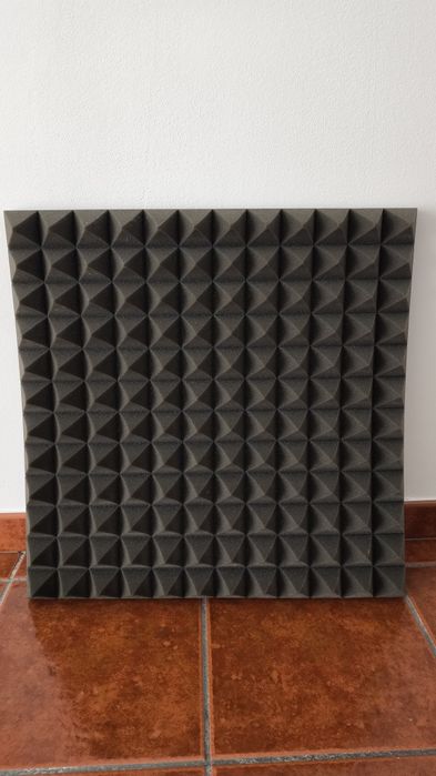 6 Placas de isolamento acústico