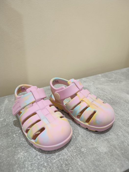 Сандалі для дівчинки від Next