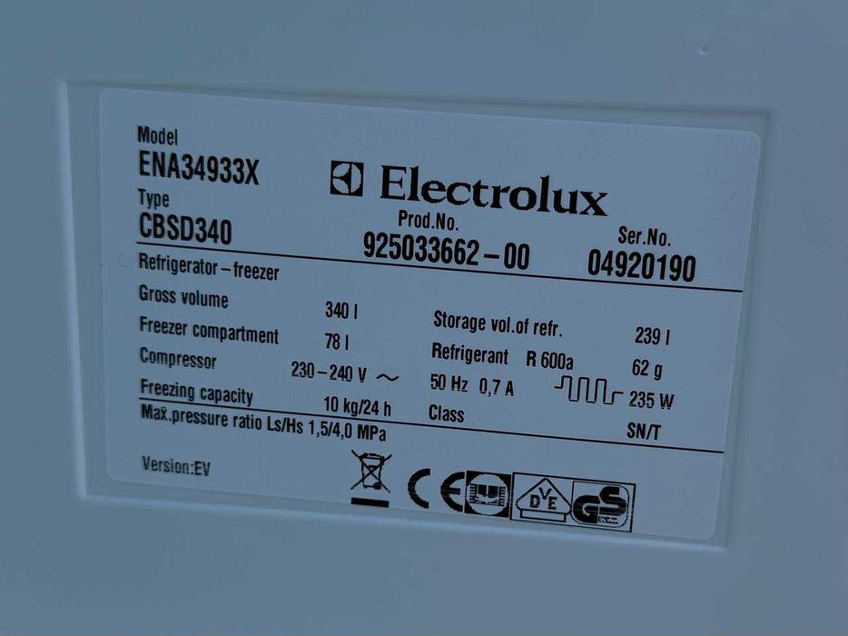 Холодильник б/в ELECTROLUX 185/60/60 Металік No Frost #08274