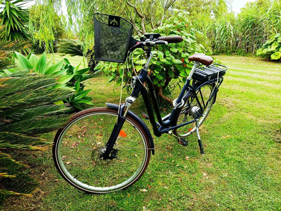 Bicicleta elétrica mulher