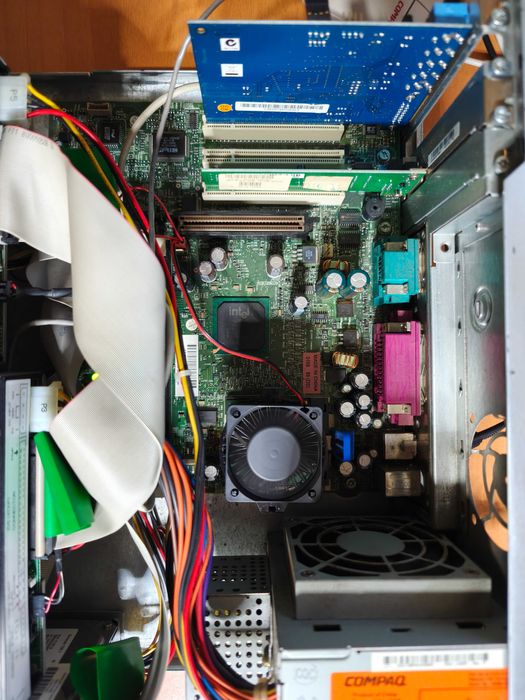 Compaq Deskpro EXDP866