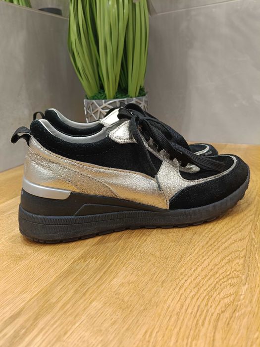 Półbuty damskie Goodin