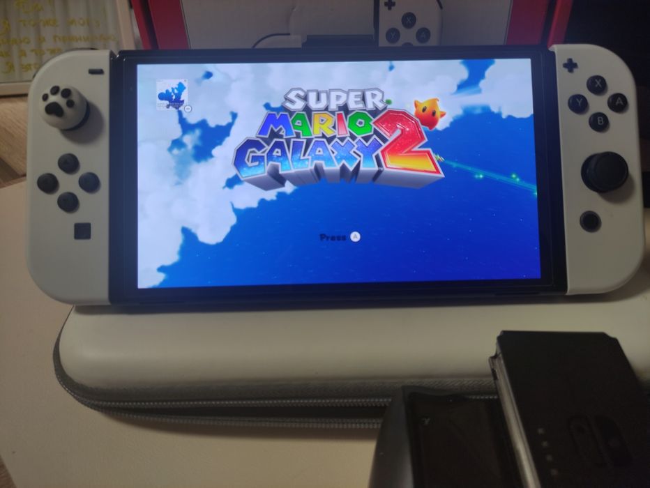 Продам switch oled б/у стан гарний