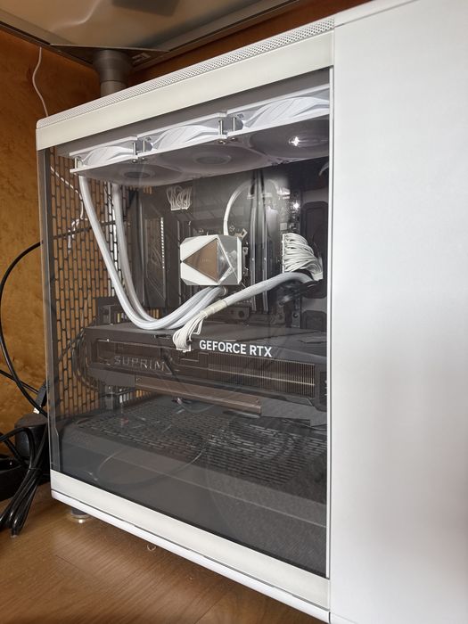 Pc Gaming RTX 5080 RAM 32GB 2TB AMD Ryzen 7