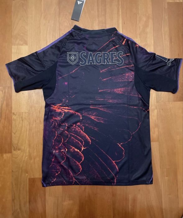 Camisola edicao especial benfica