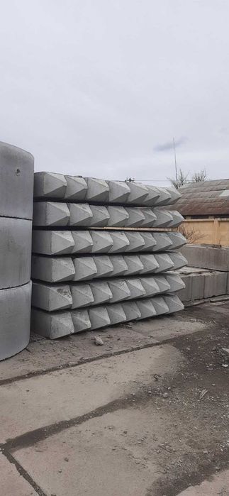 Кільця залізобетонні,Днища, ФБС блоки, Плити перкриття та багато ішн...БІЛА ЦЕРКВА!