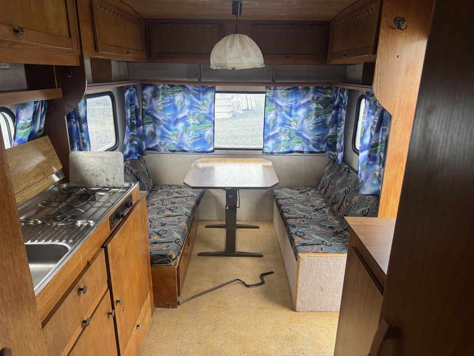 Кемпер дім на колесах