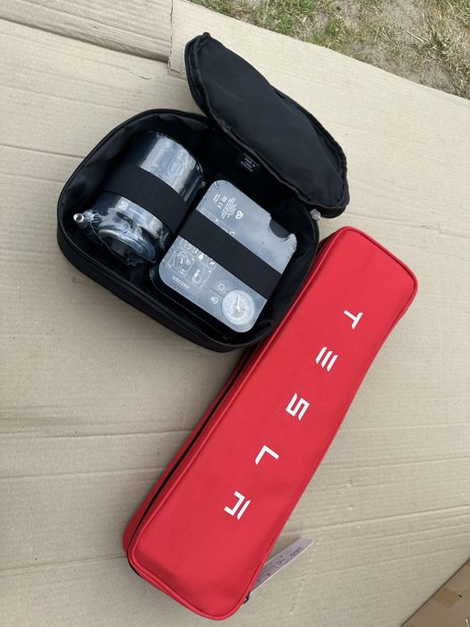 Ремкомпект , компресор , аптечка Tesla Model 3 , Tesla Model S , Tesla Model Y , din 13164
