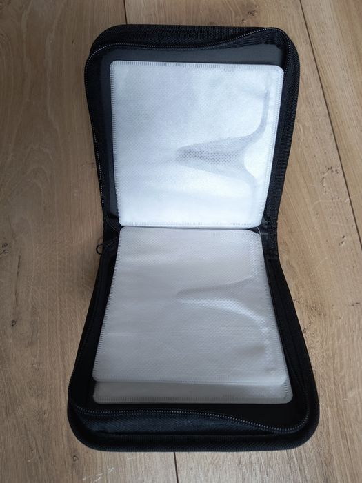 Etui na płyty CD/DVD