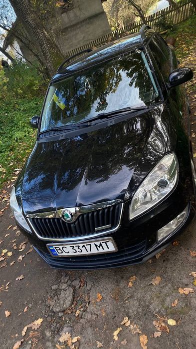 Skoda fabia 2011р