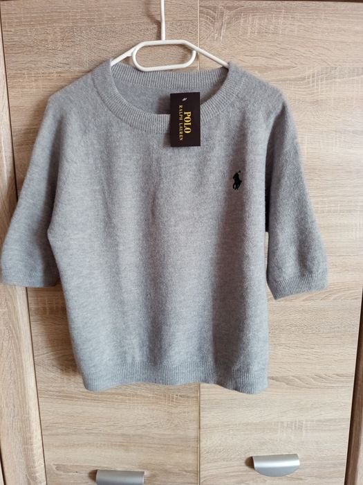 Sweterek uniwersalny damski