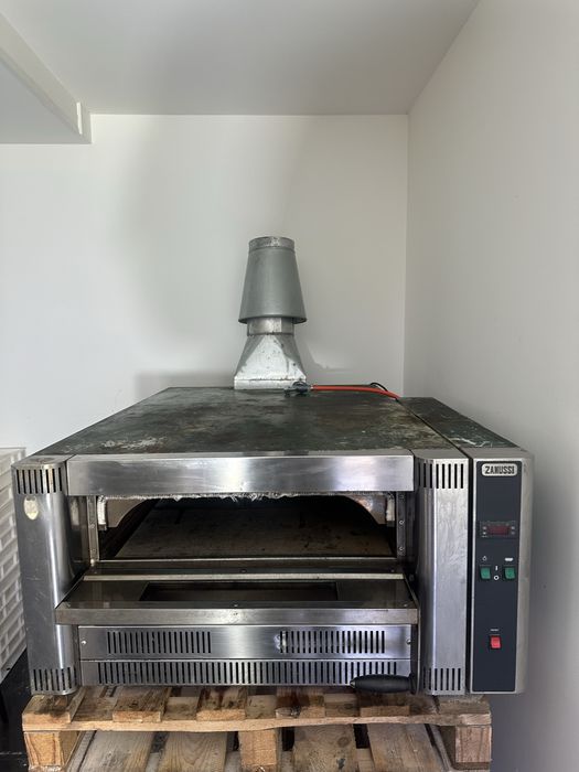 Piec gazowy do pizzy plus komin i przerywacz ciągu