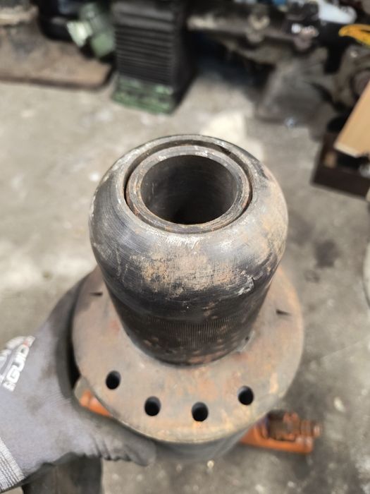 Młot wyburzeniowy Archimedes MP-28