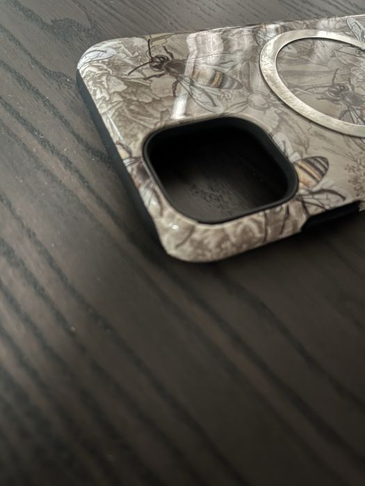Capa iPhone 11 Burga