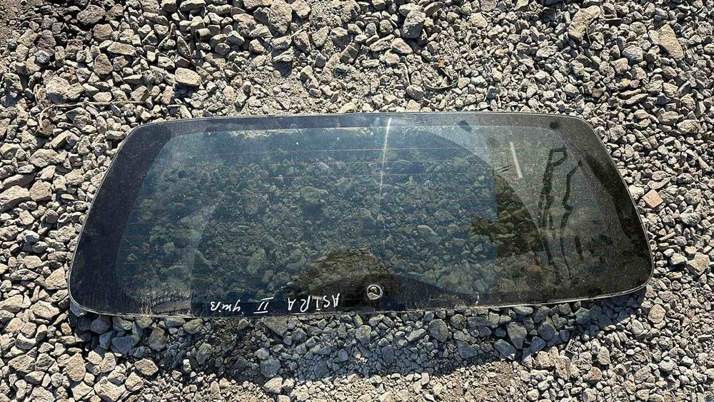 Продам заднье скло від Опель Астра джі