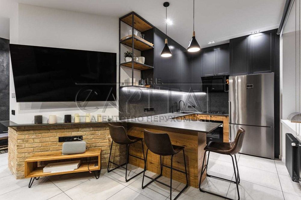 Продаж 4к квартири, вул. Лаврська, Печерськ