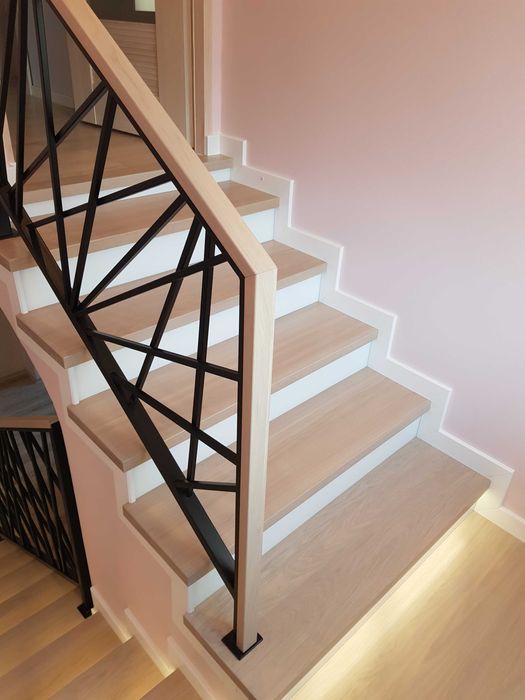 Schody drewniane , balustrady , trepy dębowe , warszawa