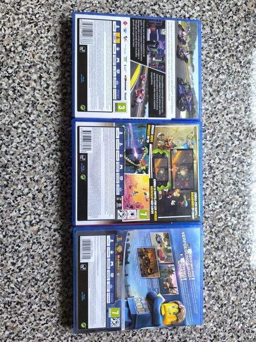 Rayman Legends/Lego city undercover/Moto GP 17 PlayStation 4