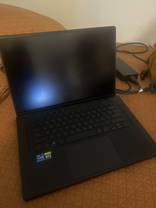 Portatil Asus Rog Zephyrus M16 512gb 16gb ram 3050ti