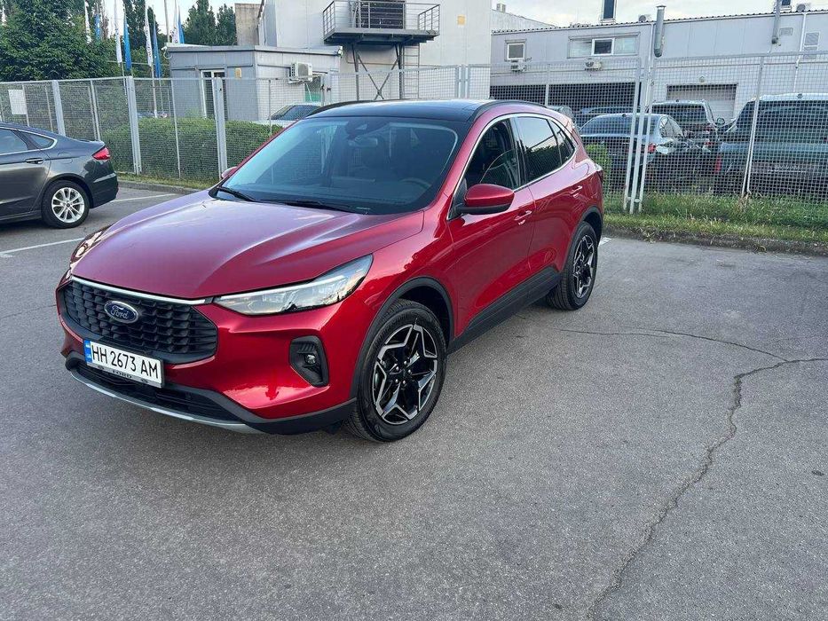 Продам Ford Escape Hybrid 2026 модельного года