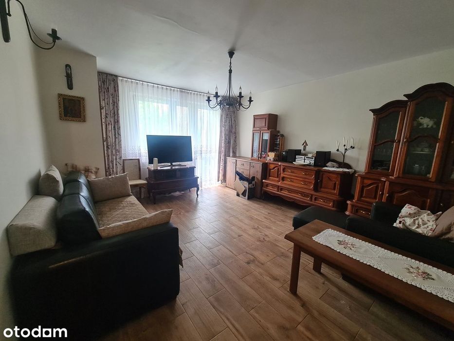 3 pokoje | 62,40 m² | po remoncie| MPEC | balkon + piwnica | tramwaj