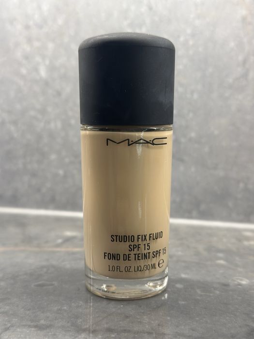 MAC Studio Fix Fluid NC12 30 ml – użyty tylko raz