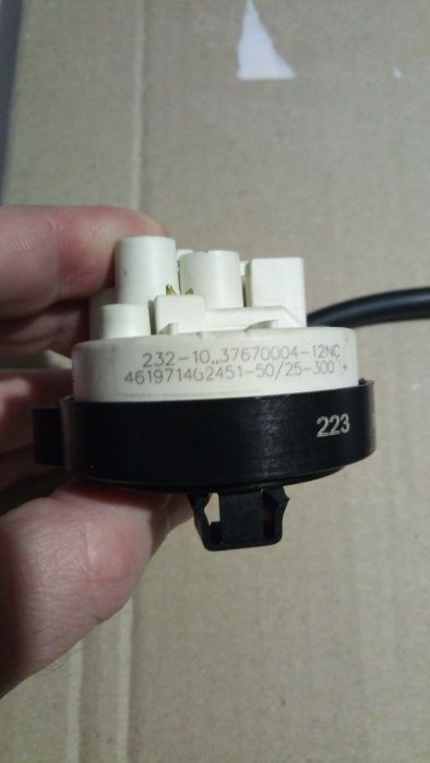 Прессостат для стиральной машины Whirlpool AWO/D 43129