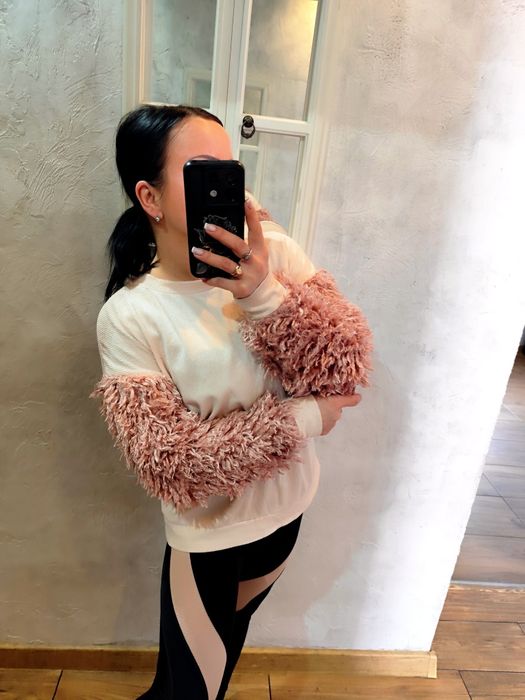 Sweterek sweter damski młodzieżowy Bershka S M