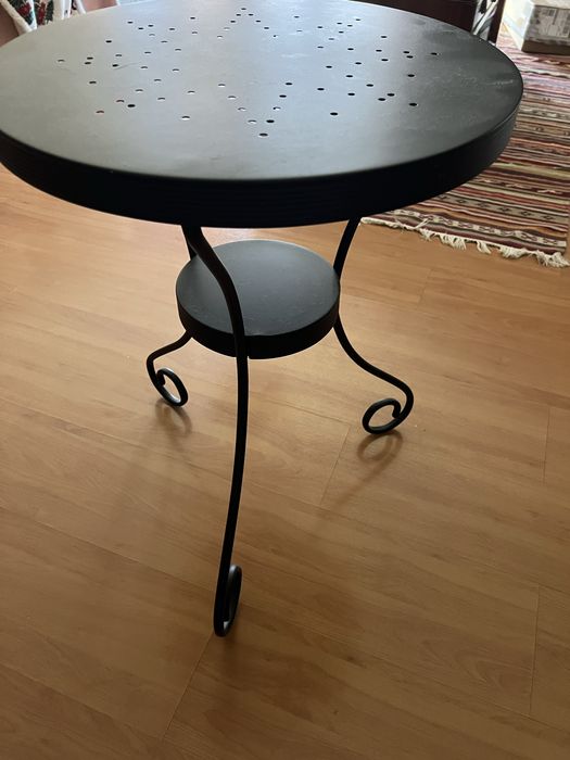 IKEA side table64398316549633120