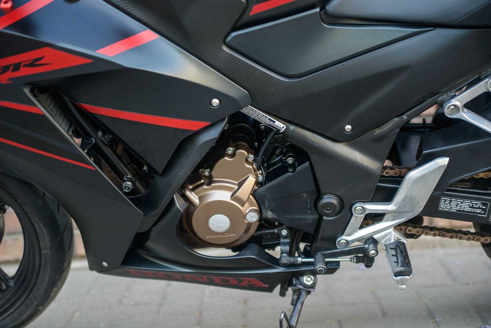 Honda cbr 300r 2019  рік