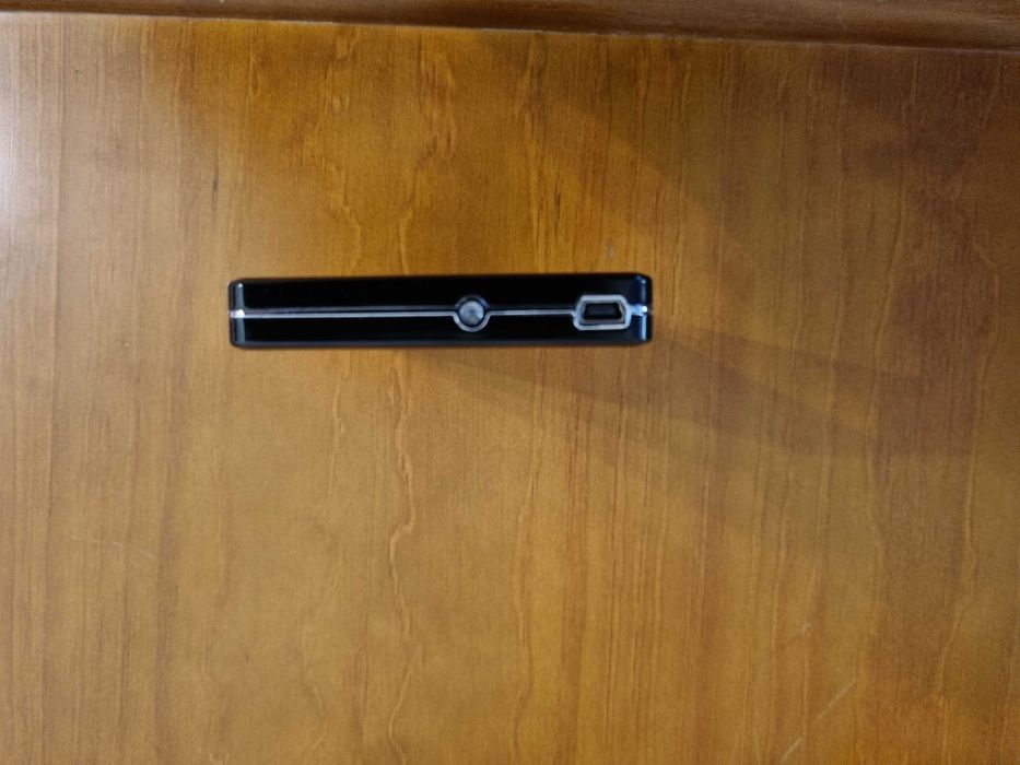 2.5" External Hard Drive Enclosure with 160 GB Toshiba Hard Disk64585618411649124