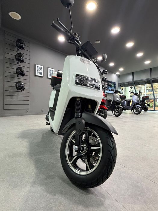Moto eletrica 50km autonomia