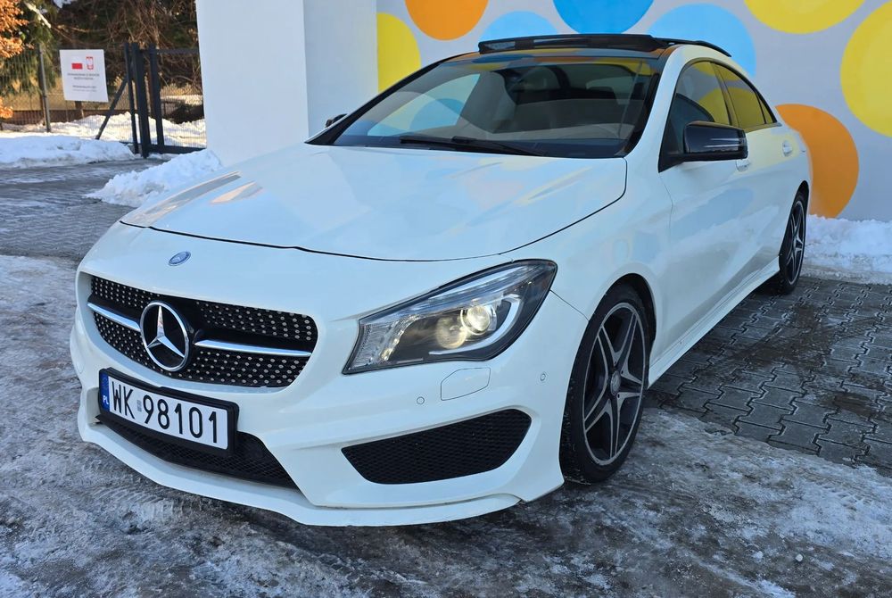 Mercedes-Benz CLA AMG szklany dach felgi grzane fotele małe spalanie 5litrów