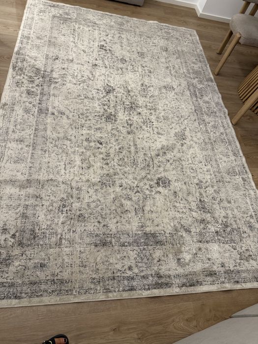 Carpete da zara home 3 metros por 2 metros