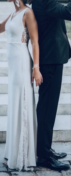 Prosta, delikatna suknia ślubna xs/s