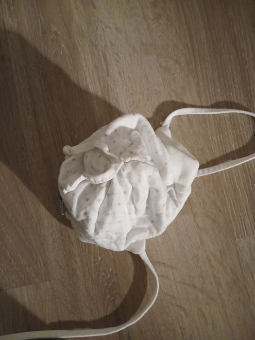 Czapeczka niemowlęca 56