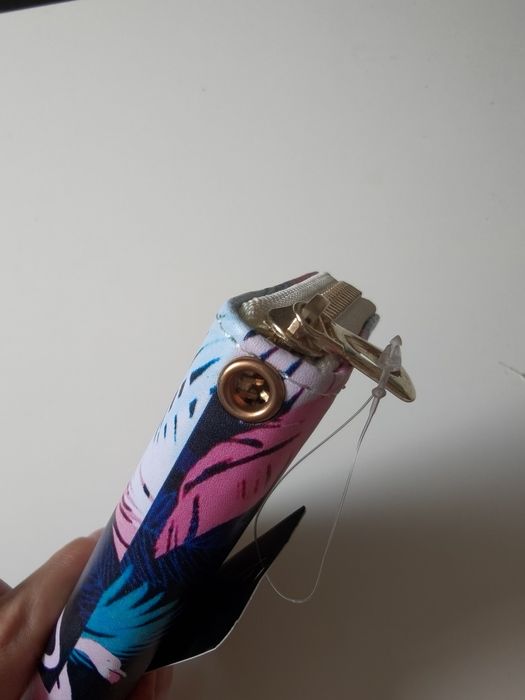 Mini portfelik czarno różowy z flamingiem