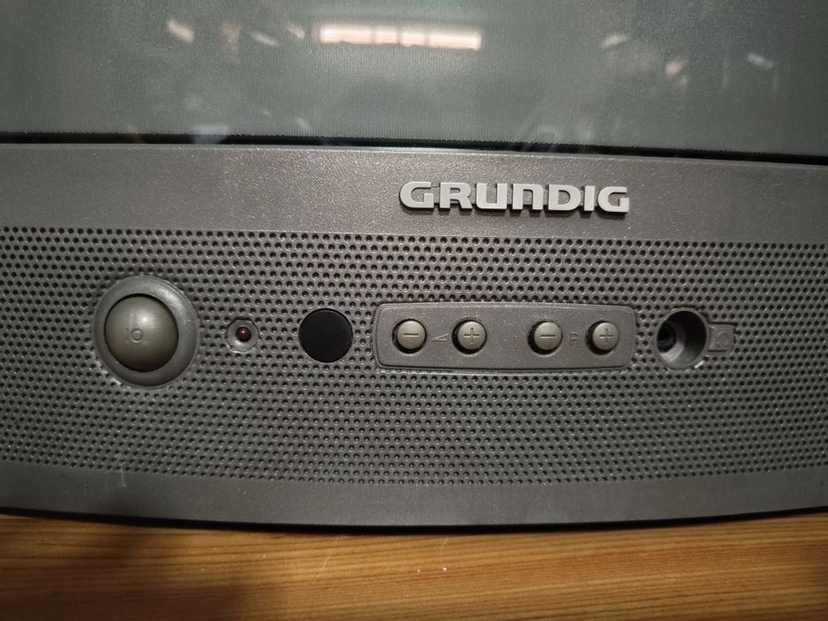 Televisão Grundig