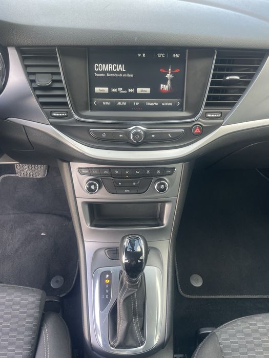 Opel Astra K Sports Tourer 1.6cdti caixa automatica