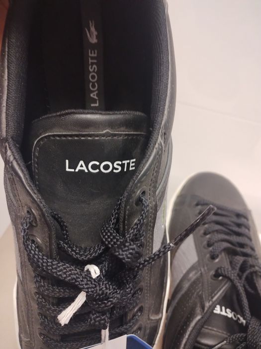 Sneakersy marki LACOSTE  rozmiar 40,5