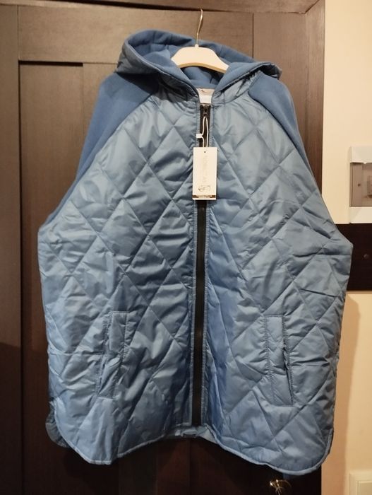 Продам костюм на флисе +ветровка54, 56 размер