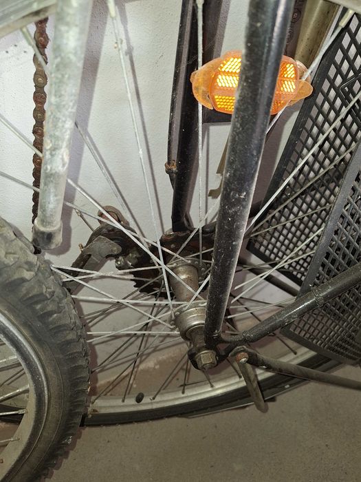 Bicicleta de homem e bicicleta de senhora