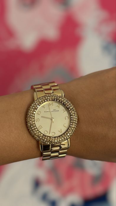 Наручные часы Marc Jacobs